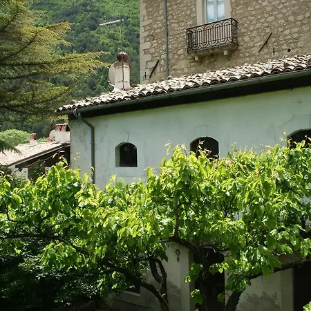 Il Giardino Incantato Apartament Villetta Barrea