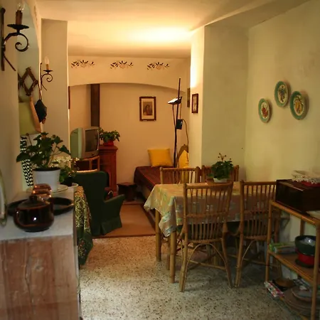 Apartament Il Giardino Incantato *